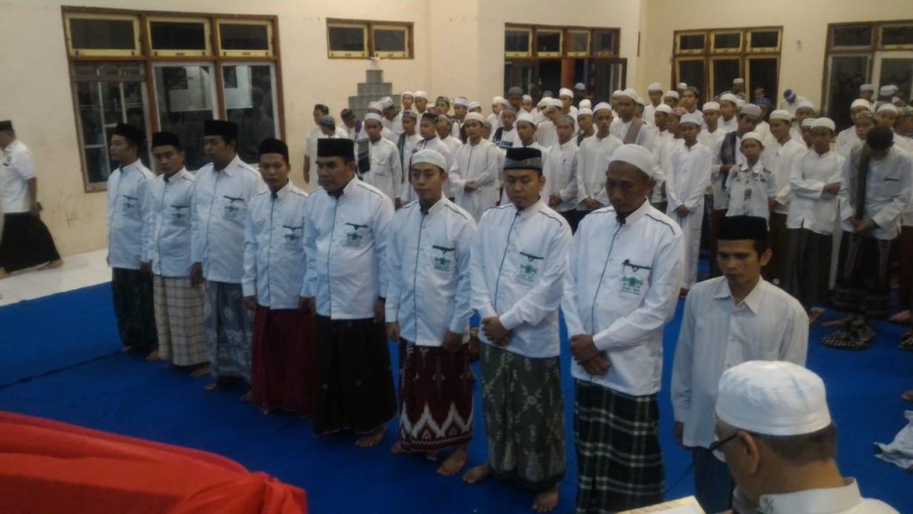 Kukuhkan PW RMI NU Kalsel, Gus Rozin: Pesantren Harus Kuasai Tekhnologi