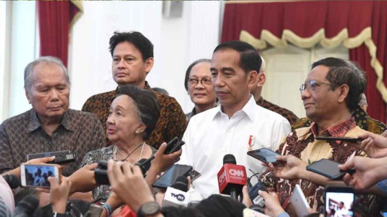 Jokowi Demonstrasi