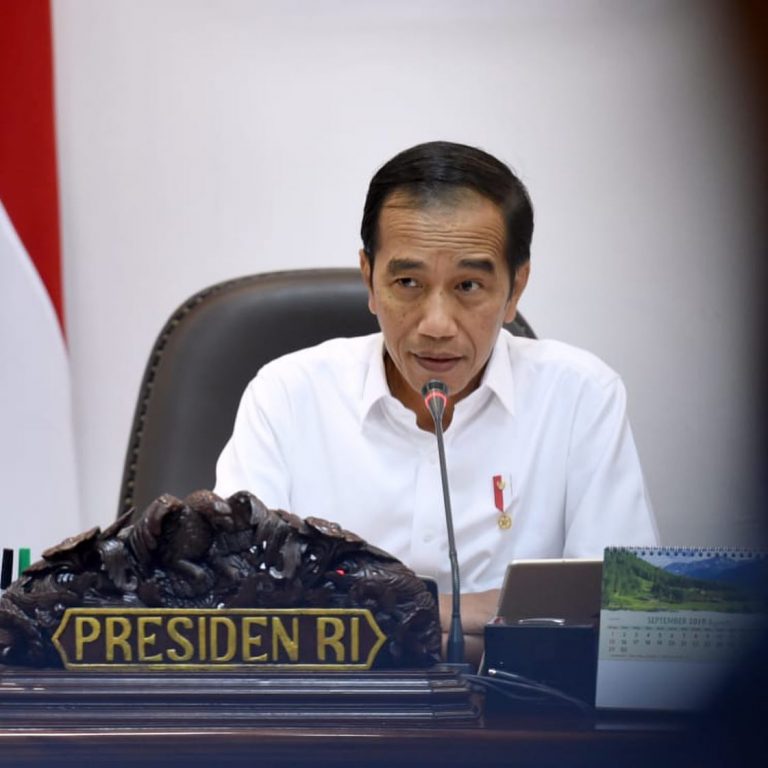 Jokowi Minta Regulasi yang Hambat Investasi Diinventarisasi