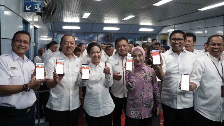 BUMN Tingkatan Pelayanan Tiket KRL dengan LinkAja