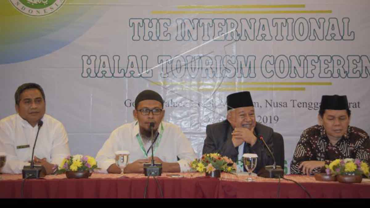 Maskapai Garuda & MUI, Dukung Pariwisata Halal di Indonesia