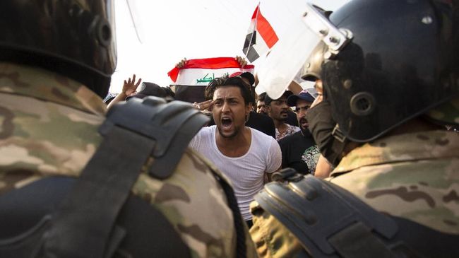Aparat Irak Tembak Mati 40 Demonstran