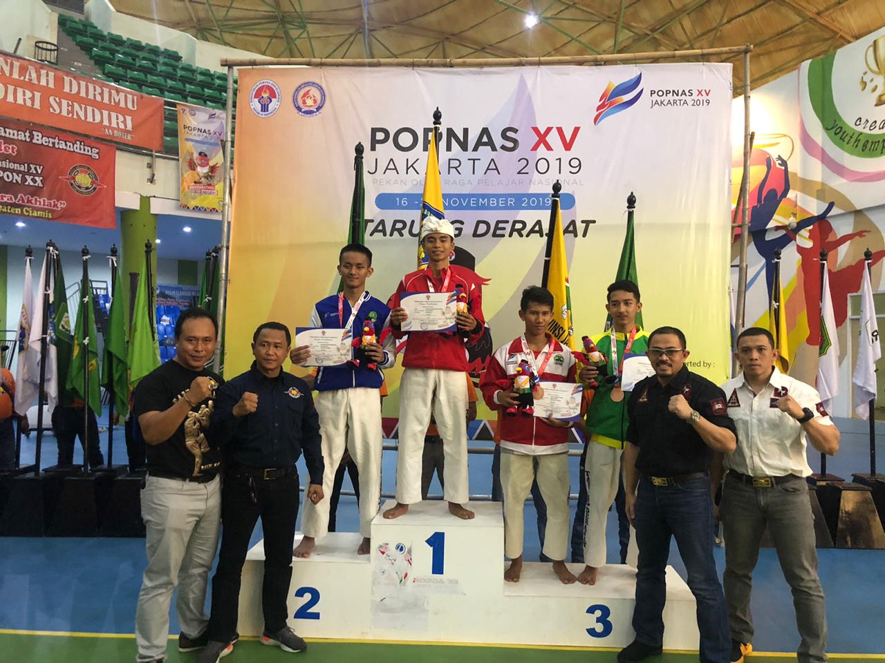 Atlet Taekwondo Bali Raih Emas Pertama di POPNAS XV