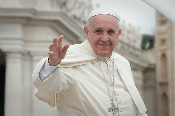 Paus Fransiskus Nuklir