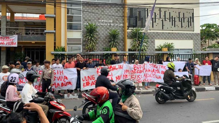 Pengusiran Uung Berbuntut Panjang, IKPM Muba Gugat Bupati Dodi