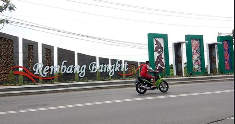 Wisata Rembang