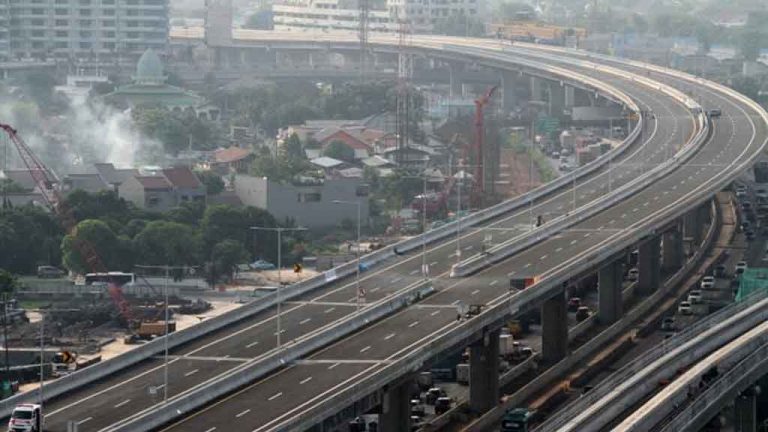 Banjir, Jasa Marga Tutup Beberapa Gerbang Tol Jakarta