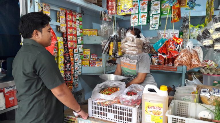 Harga Cabe Terus Melonjak, Wakil Ketua Komisi II DPRD Gresik Sidak Pasar