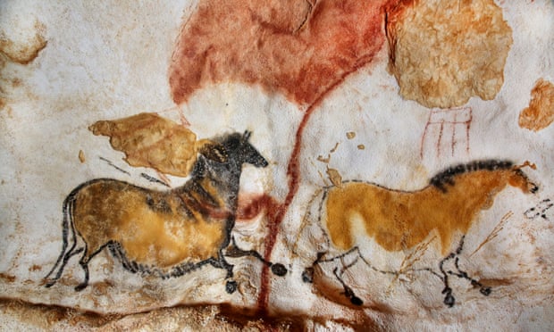 Lascaux cave paintings.jpg