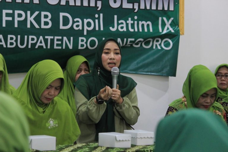 Ratna Juwita Muslimat NU