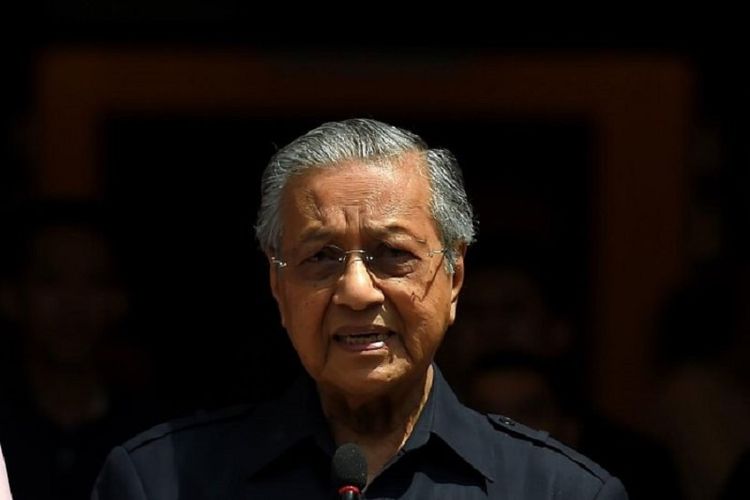 Tidak Terima, Mahathir Bawa 114 Dukungan Parlemen Untuk Menjadi PM Kembali