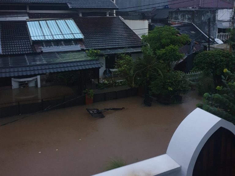 Jakarta Kembali Dikepung Banjir