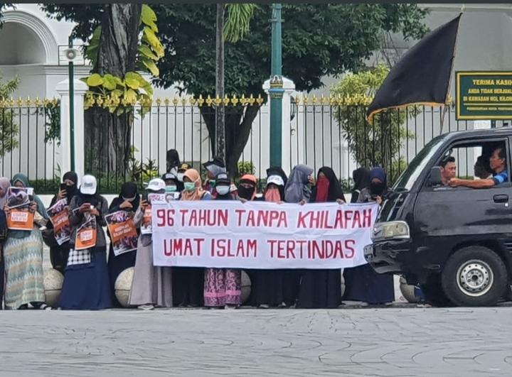 Yogyakarta Dihebohkan Aksi Peringatan 96 Tahun Keruntuhan Khilafah