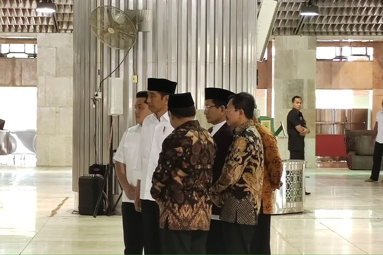 Presiden Tinjau Sterilisasi Masjid Istiqlal