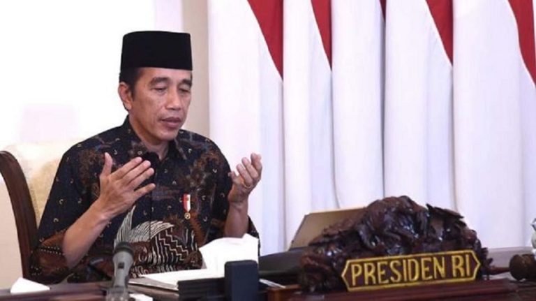 Minta Masyarakat Tenang, Presiden Jokowi Kutip Ungkapan Ibnu Sina