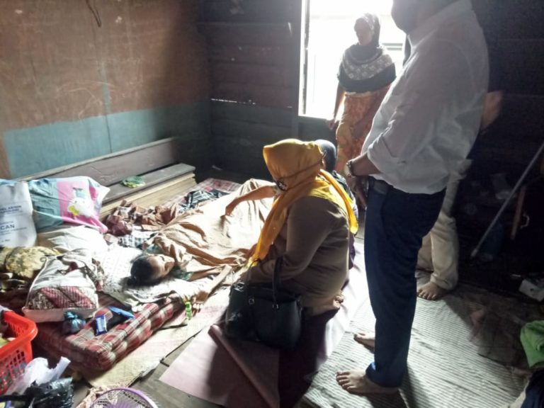 Dijemput PSC 119 Dinkes Aceh Besar, Misriati Akan Dirawat Kembali di RSUDZA