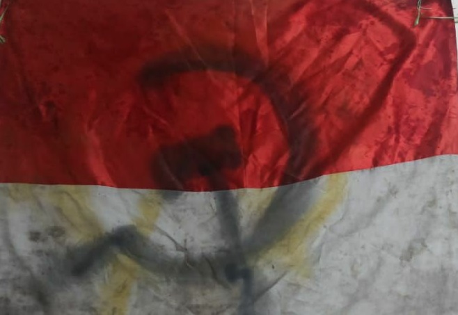 11 Saksi Diperiksa Terkait Bendera Merah Putih Berlogo Palu Arit di Unhas