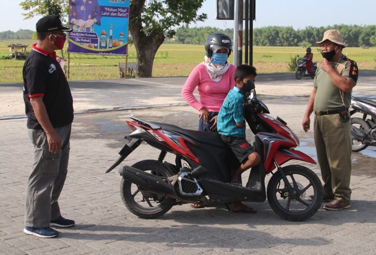 Rentan Terjangkit Virus, Camat Blora Imbau Masyarakat Tidak Membawa Anak-anak ke Pasar