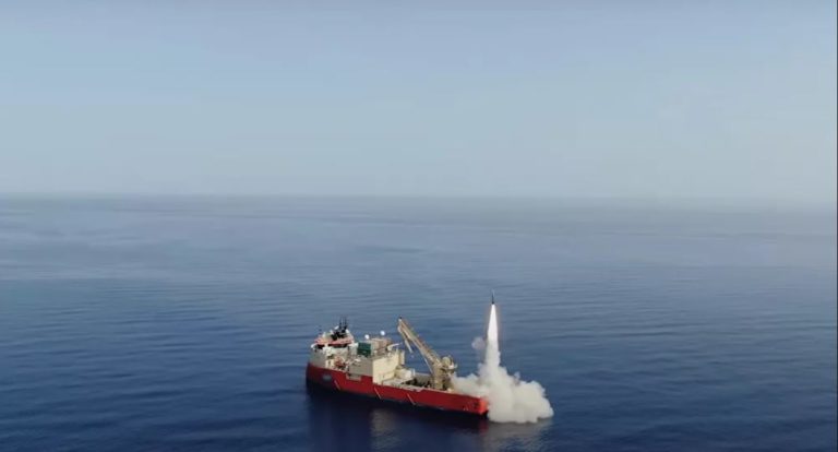Israel Lakukan Uji Coba Rudal Balistik Aerospace Jangka Pendek di Laut