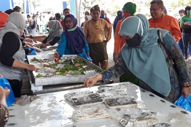 Bazar Ikan Kubu Raya