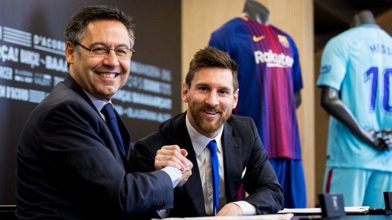 Bartomeu Siap Mundur jika Messi Bertahan di Barcelona