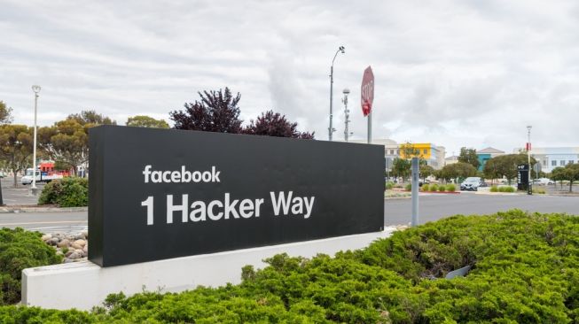 Pandemi Belum juga Usai, Facebook Perbolehkan Karyawan Bekerja dari Rumah