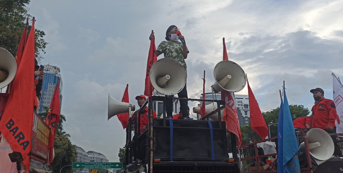 Direktur YLBHI Sebut ada Pihak yang Sengaja Menghadang Massa