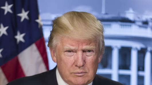 Presiden Donald Trump Positif Covid-19