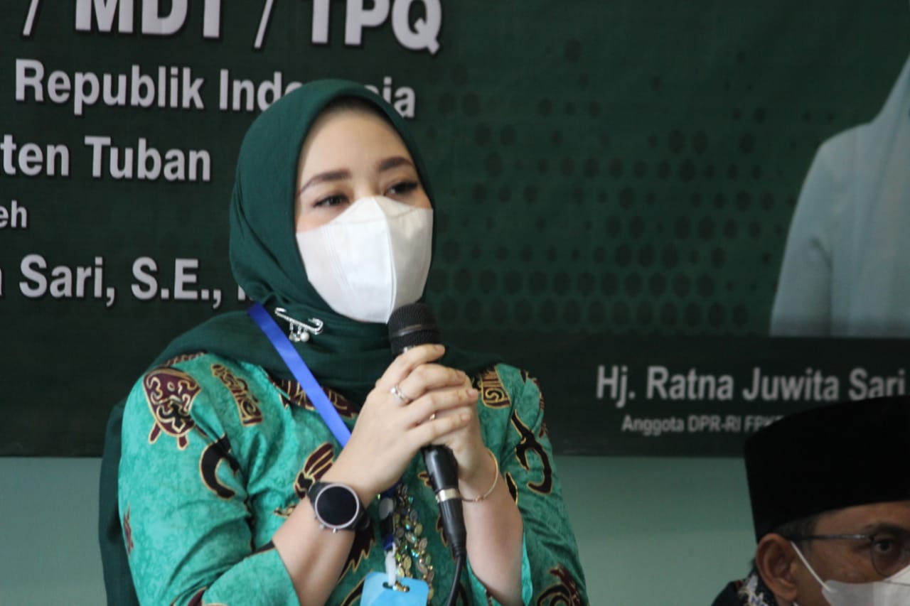 Ratna Juwita: BOP dan Dana Abadi Pesantren Harus Dialokasikan Dalam APBN
