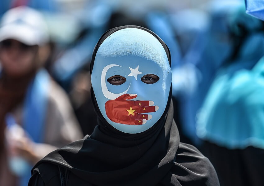 Senator AS akan Beberkan Genosida China Terhadap Muslim Uighur