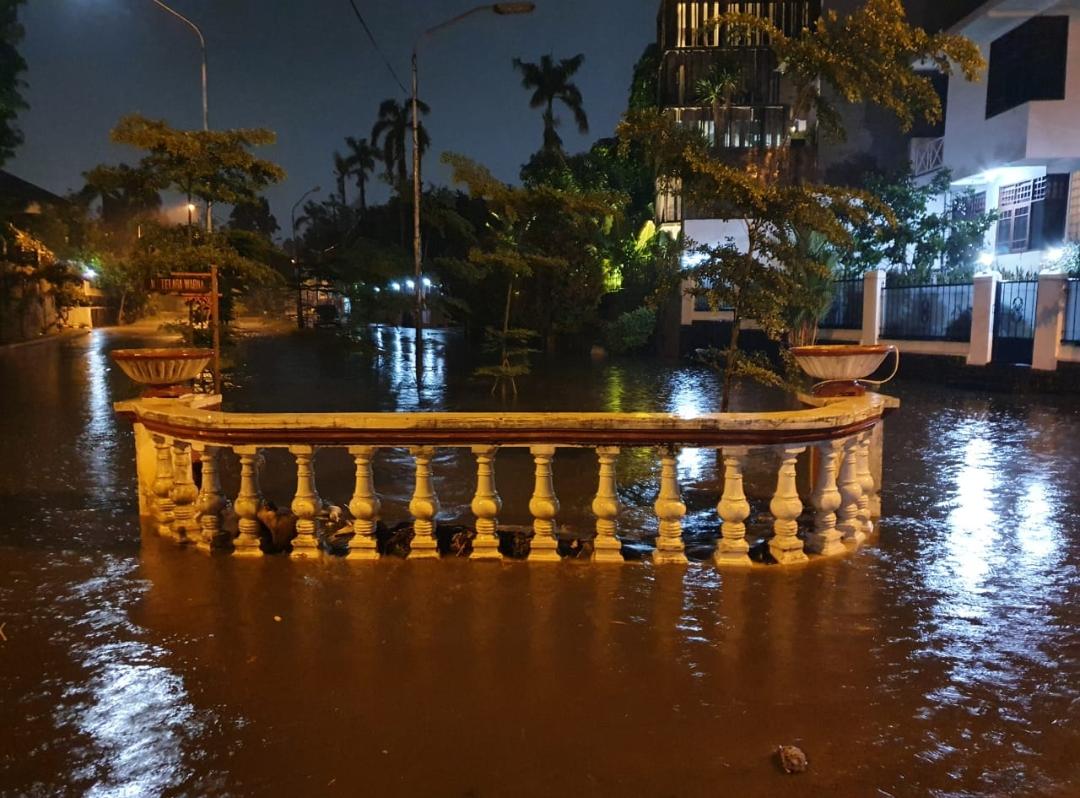 Hujan Deras, Sejumlah Wilayah di Depok Terendam Banjir