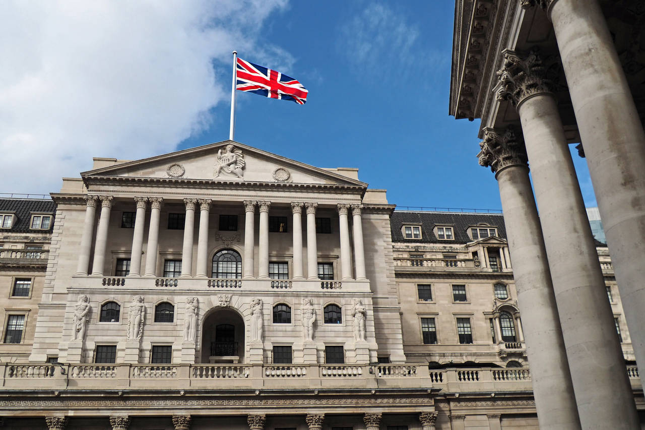 Bank of England Tingkatkan Stimulus untuk Menangani Covid-19 dan Ancaman Brexit