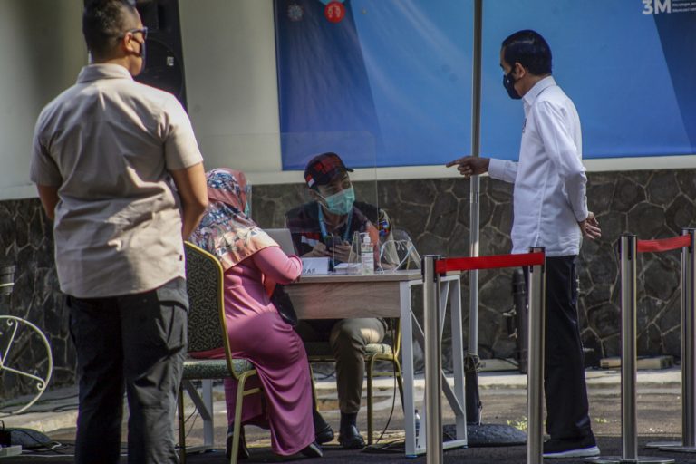 Pemerintah Matangkan Persiapan Distribusi Vaksin Covid-19