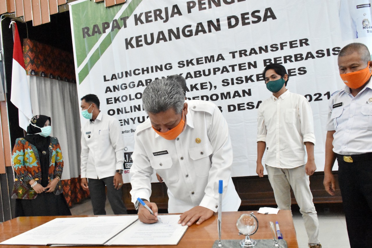 Kepung Bakul Terapkan TAKE, Kubu Raya Makin Menanjak