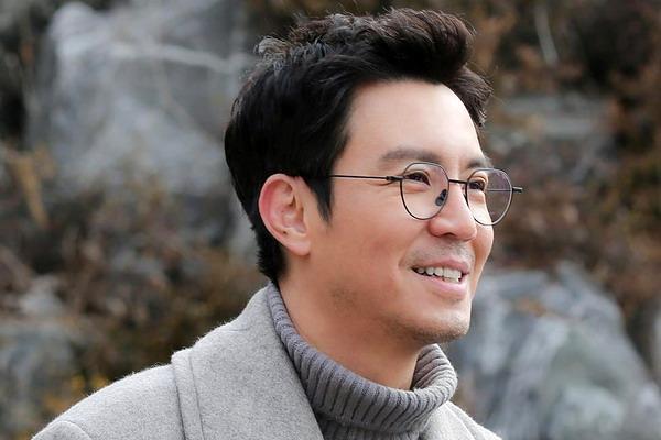 5 Drama Terbaik Choi Won-young, Si Ahjussi yang Serba Bisa