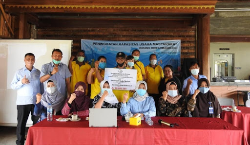 KKP Salurkan Bantuan Biofarmakologi Laut Senilai Rp 99,8 Juta