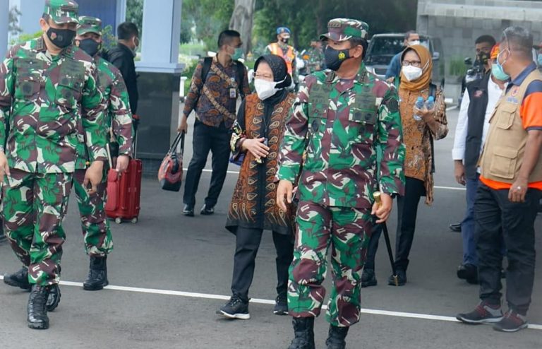 TNI Kirim Personil dan Alutsista ke Wilayah Terdampak Gempa