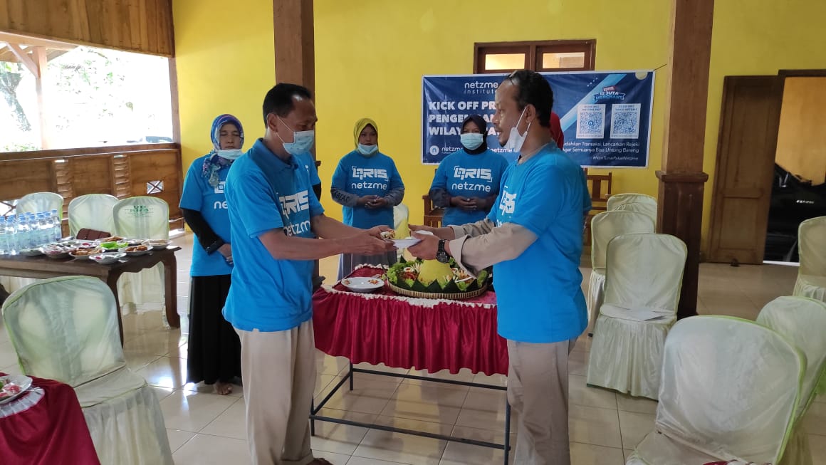 Netzme Institute Kick Off Program Pengembangan di Jawa Timur