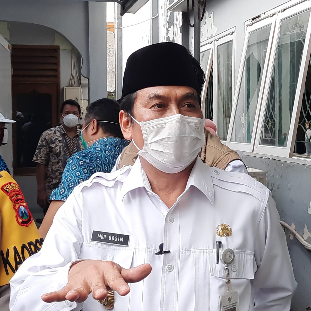 Tak Lagi Jabat Wakil Bupati Gresik, Pak Qosim Pilih Jadi Pendidik dan Bantu Usaha Anak