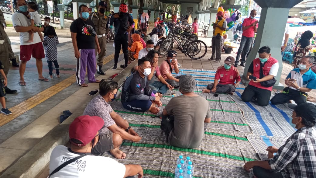 Sambil Bersepeda, Cara Jitu Bupati Gresik Gus Yani Serap Aspirasi Warga