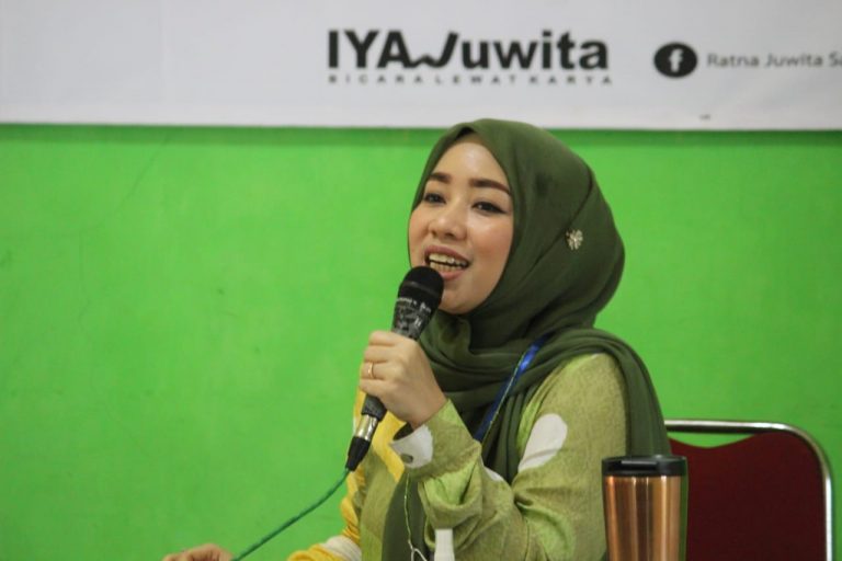 Ratna Juwita