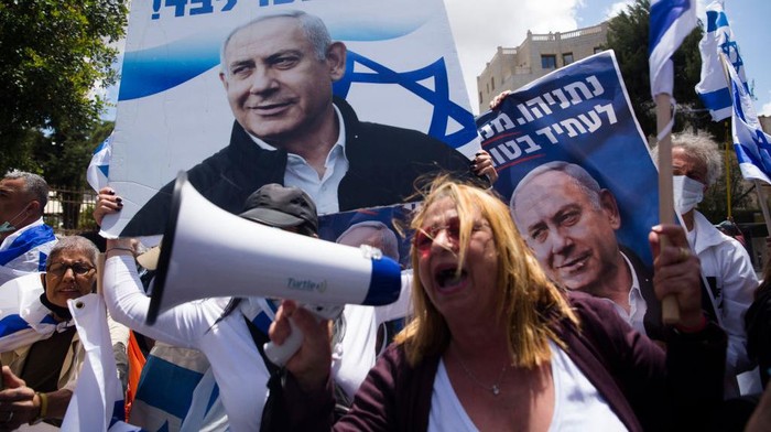 Jelang Pemilu Israel, Puluhan Ribu Warga Gugat Netanyahu