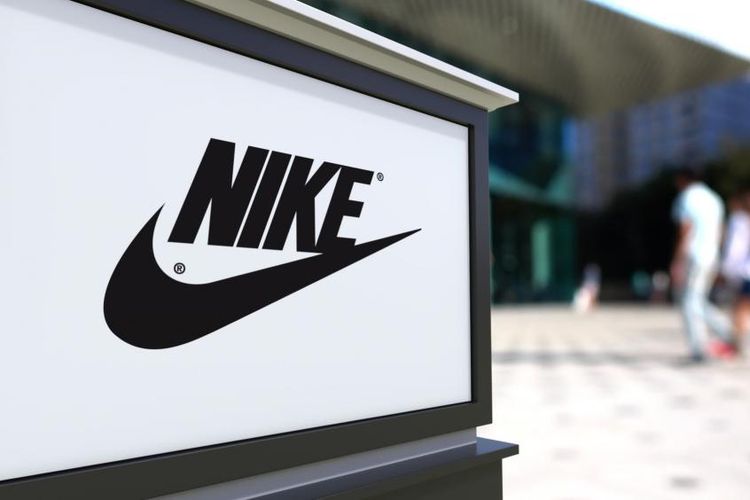 China Serukan Pemboikotan Produk Nike dan H&M