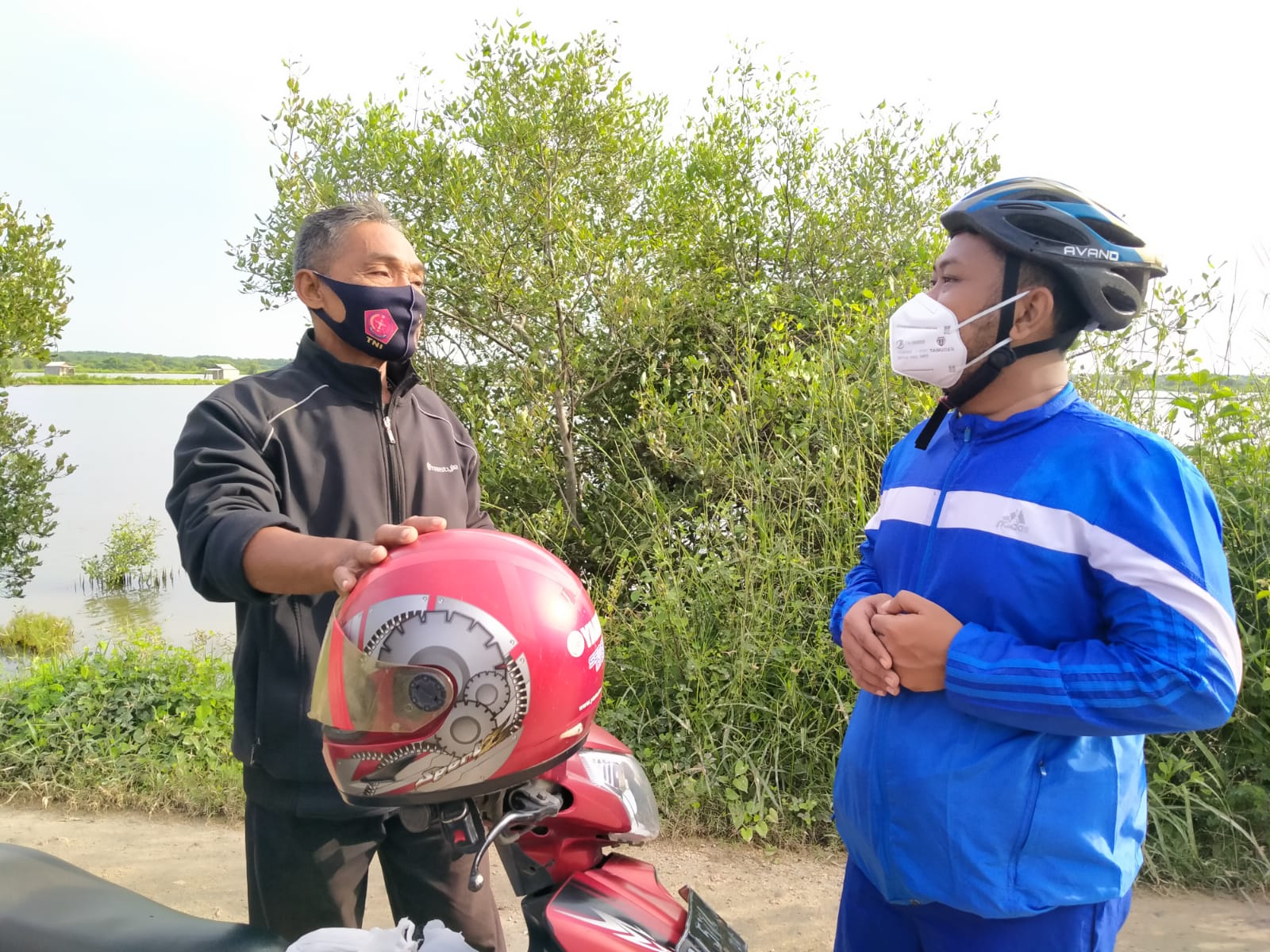 Sidak Jalan Rusak di Mengare, Bupati Gus Yani Tak Temukan Alat Berat dan Pekerja Dinas PUPR Gresik