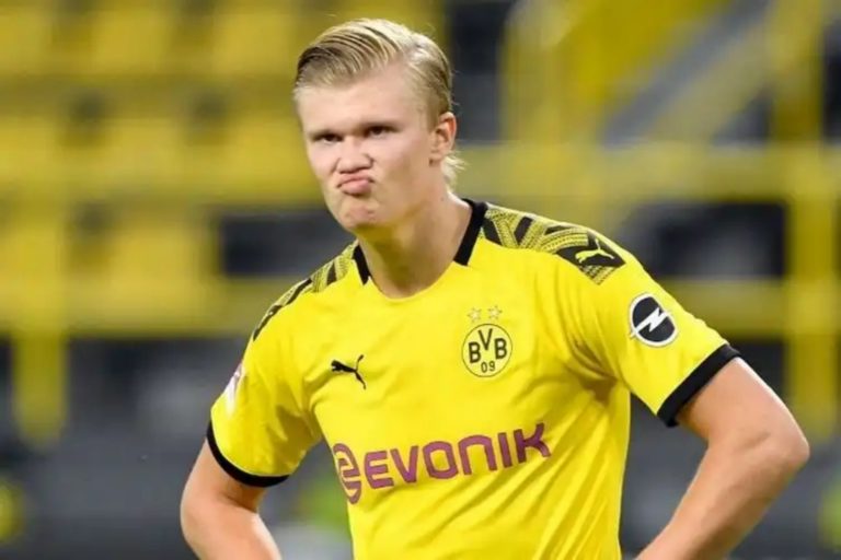 Dortmund Ingin Pertahankan Erling Braut Haaland