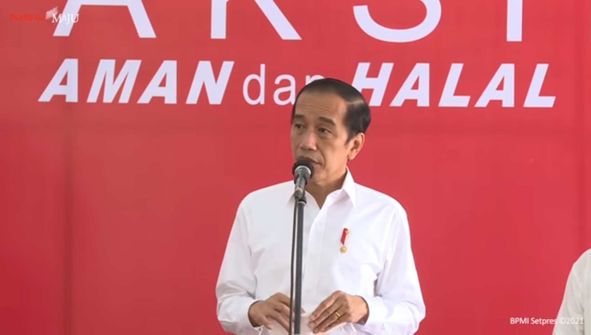 Jokowi: Vaksin AstraZeneca Segera Digunakan Pondok Pesantren di Jawa Timur