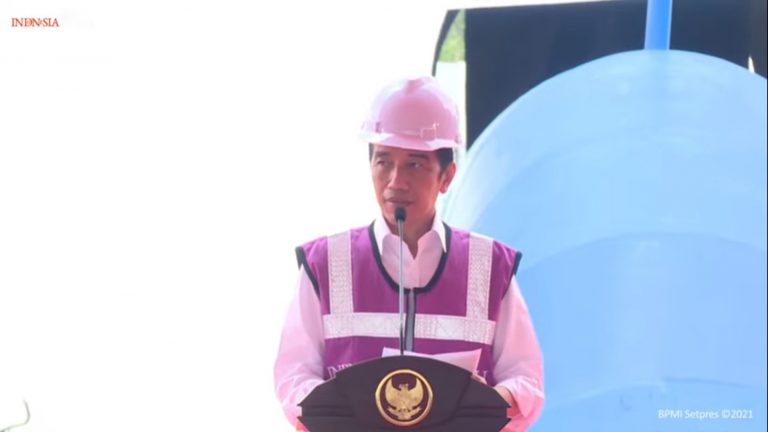 Jokowi Resmikan SPAM Umbulan di Pasuruan, Kapasitas 4.000 Liter Per Detik