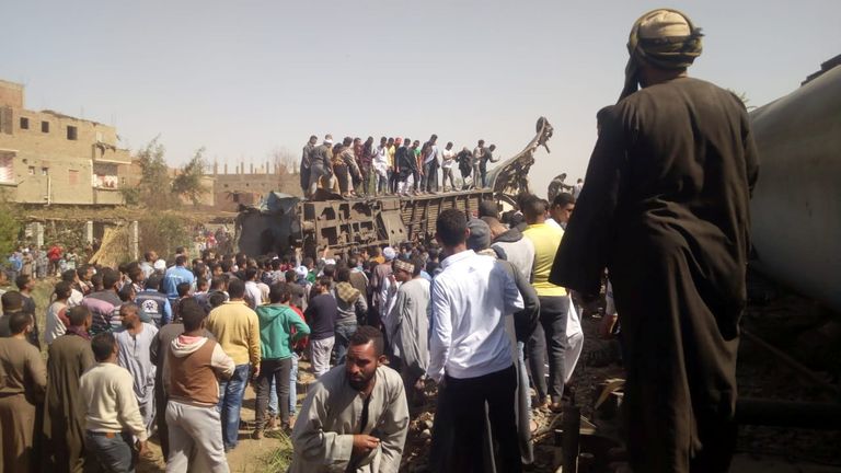 Dua Kereta Lokal di Mesir Bertabrakan, 32 Orang Tewas dan 108 Lainnya Luka-luka