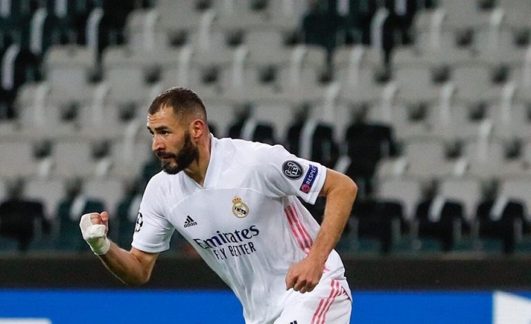 Gol Benzema ke Chelsea Kontroversi