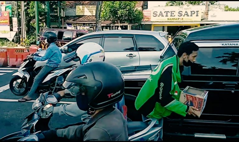 Komunitas Ojol 507 Jogja Galang Dana Untuk Korban Banjir NTT